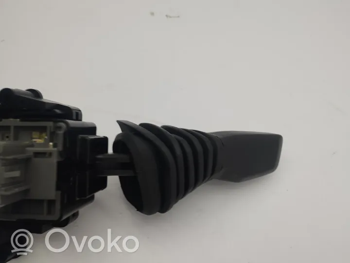 Opel Antara Leva/interruttore dell’indicatore di direzione e tergicristallo 200003317