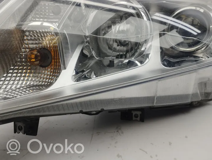 Suzuki Vitara (LY) Lampa przednia 