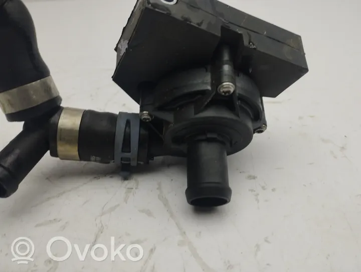 Audi A3 8Y Pompe à eau de liquide de refroidissement 5Q0965567N