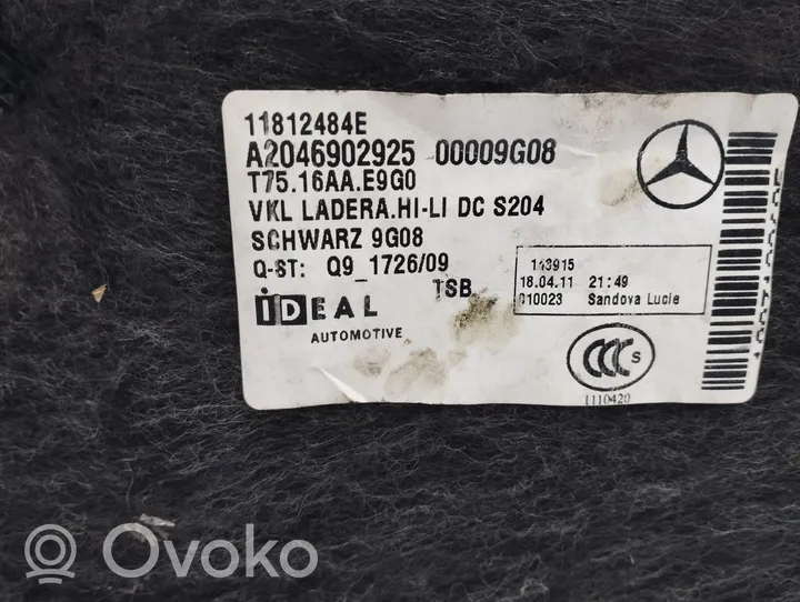 Mercedes-Benz C W204 Šoninis apdailos skydas A2046902925