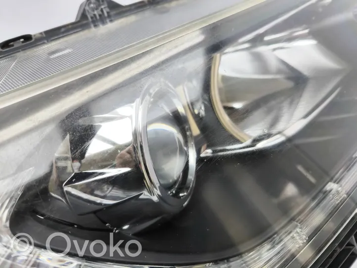 Honda CR-V Headlight/headlamp 