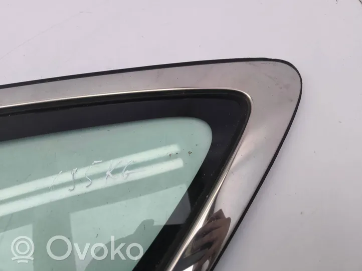 Honda CR-V Rear side window/glass 