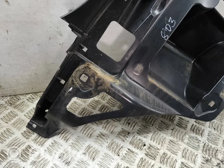 BMW i3 Soporte de montaje del parachoques trasero 7296753