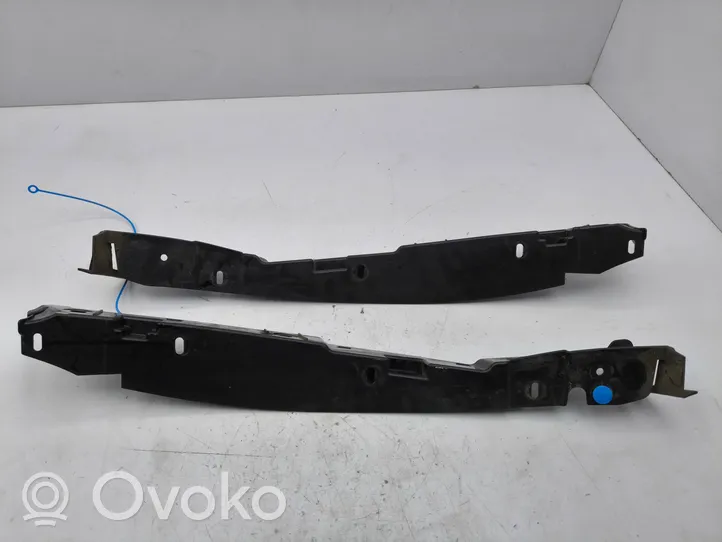 BMW i3 Fender mounting bracket 7296756