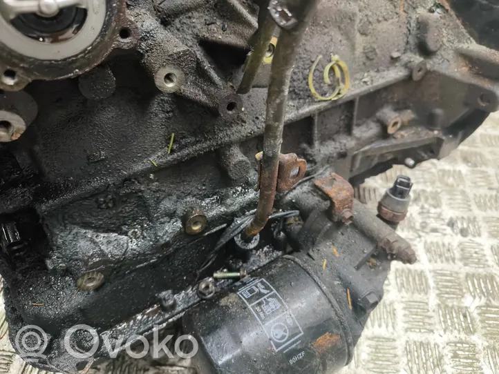 Toyota Corolla E120 E130 Moteur U041971