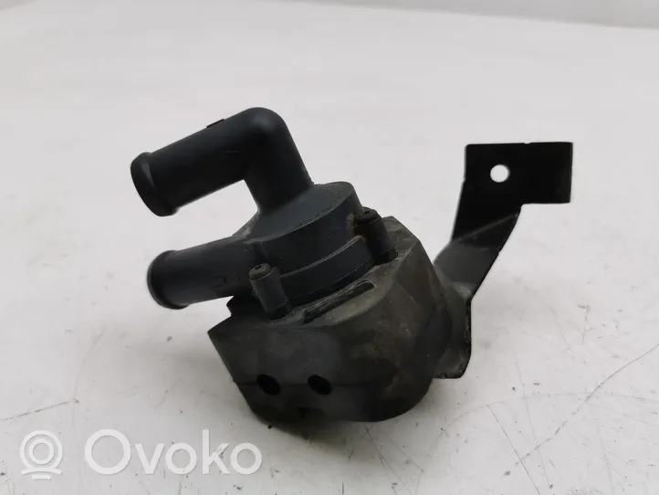 BMW 5 F10 F11 Electric auxiliary coolant/water pump 704077140