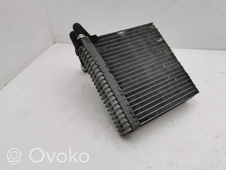 Volvo V50 Air conditioning (A/C) radiator (interior) 