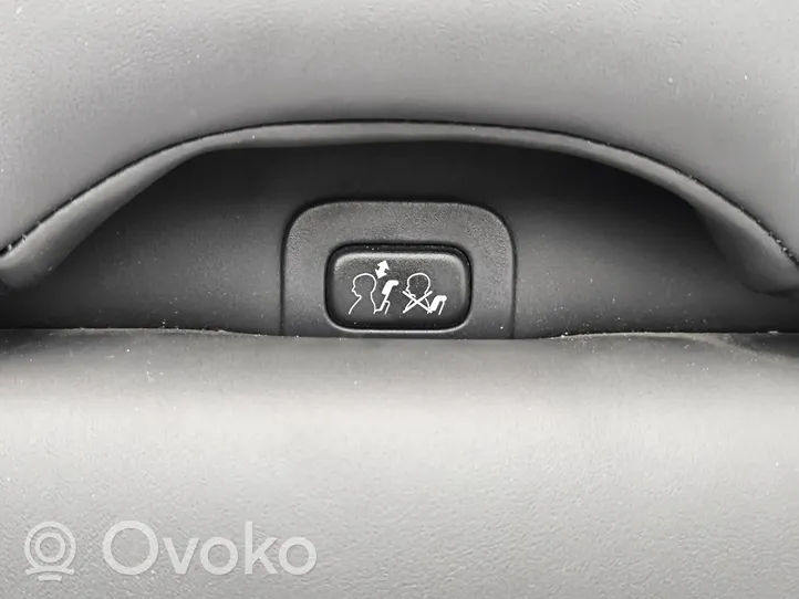 Volvo V70 Rear seat 