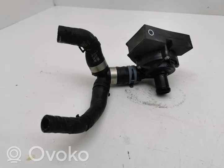 Skoda Octavia Mk4 Pompe à eau de liquide de refroidissement 5Q0965567N