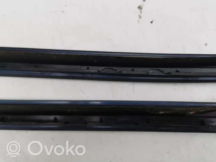 BMW 5 F10 F11 Windshield trim 