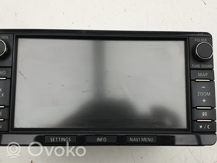 Mitsubishi Outlander Radio/CD/DVD/GPS-pääyksikkö 8750A451