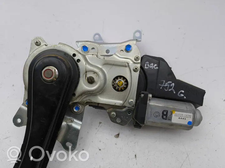 Mitsubishi Outlander Tavaratilan luukun hydrauliikkasarja 42711010700