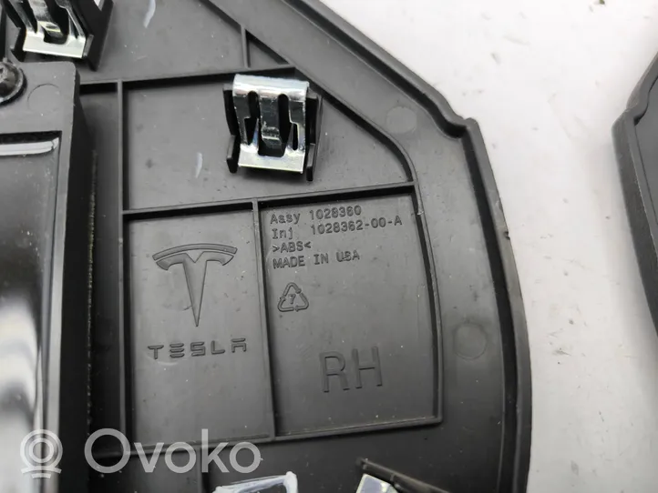 Tesla Model S Garniture d'extrémité latérale du tableau de bord 102836200A