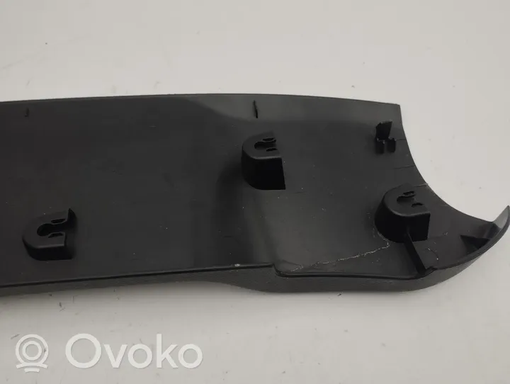 BMW i3 Takaluukun koristelista 7315767