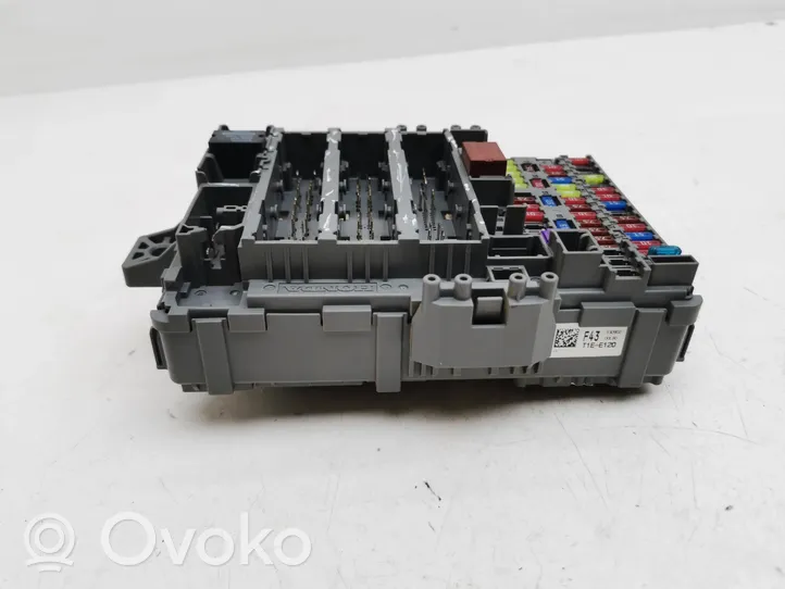 Honda CR-V Module de fusibles 116RA000021