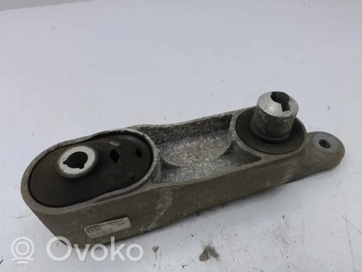 BMW i3 Supporto di montaggio scatola del cambio 6793362