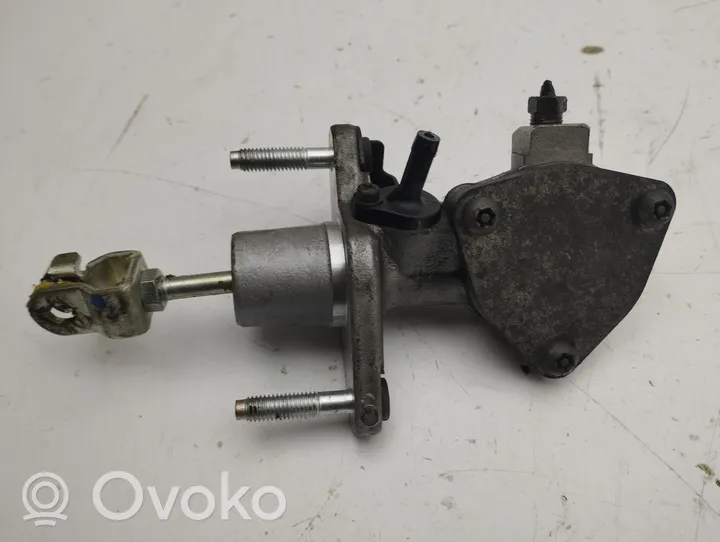 Honda Accord Główny cylinder sprzęgła 