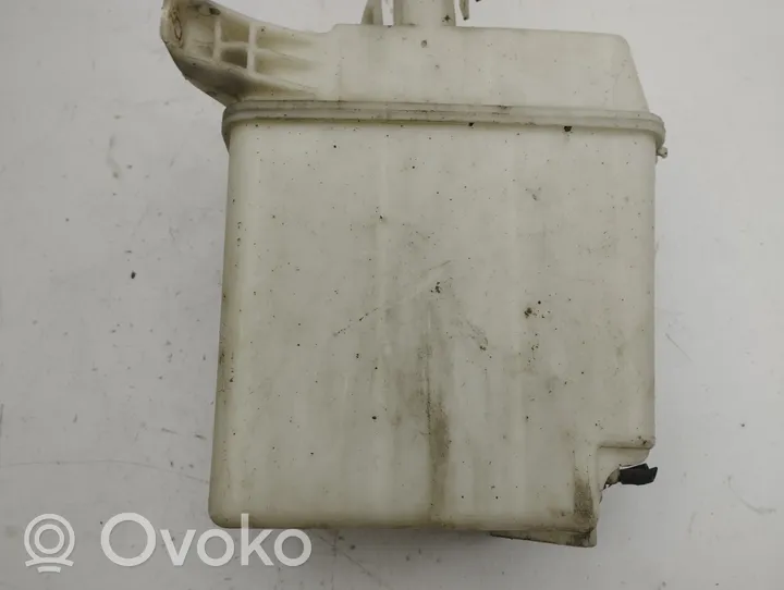 Toyota Corolla E120 E130 Réservoir de liquide lave-glace 