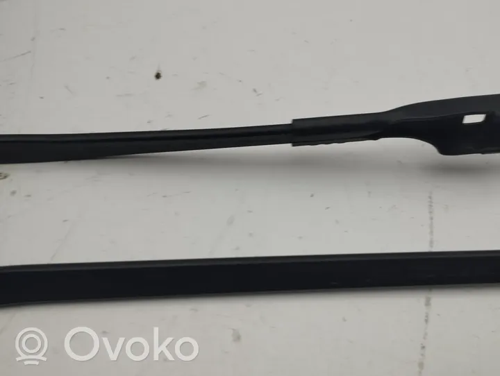 Audi A5 Windshield/front glass wiper blade 8W2955408