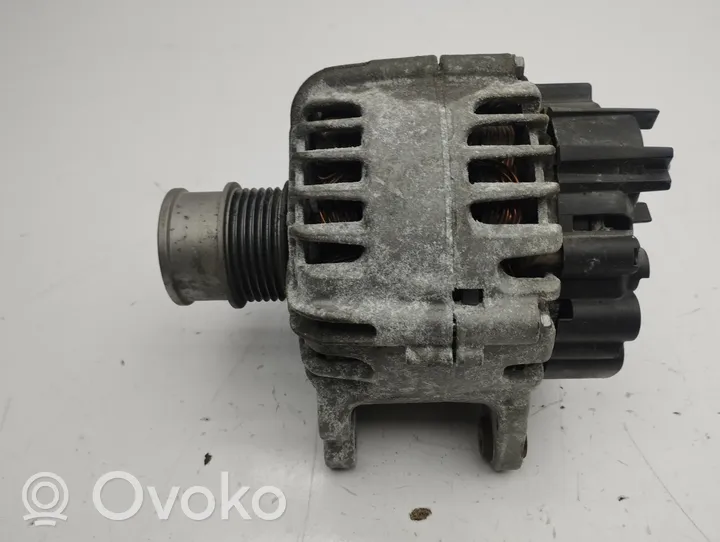 Volkswagen T-Roc Alternator 04E903015