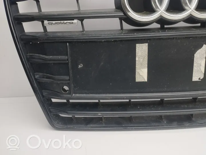 Audi A7 S7 4G Maskownica / Grill / Atrapa górna chłodnicy 4G8853651C