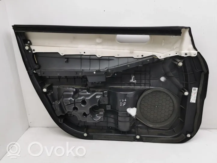 Mazda CX-7 Etuoven verhoilu EH8768420D