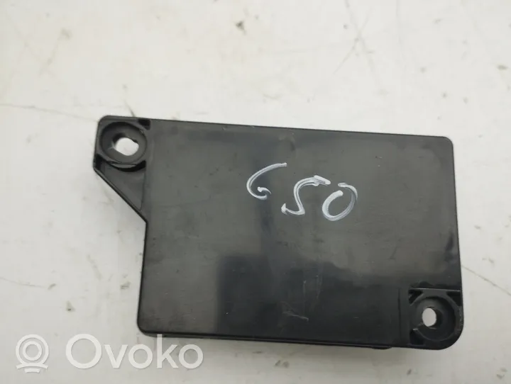 Chrysler Town & Country V GPS navigation control unit/module P04671918AG