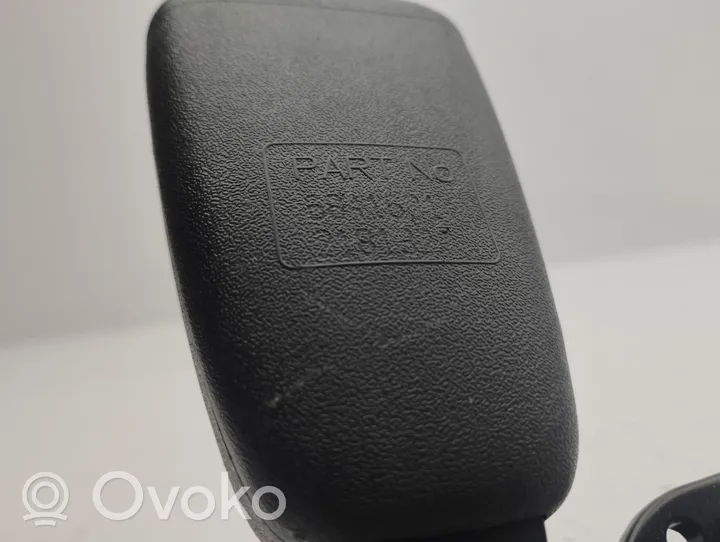 Volvo S80 Boucle de ceinture de sécurité arrière 6841622