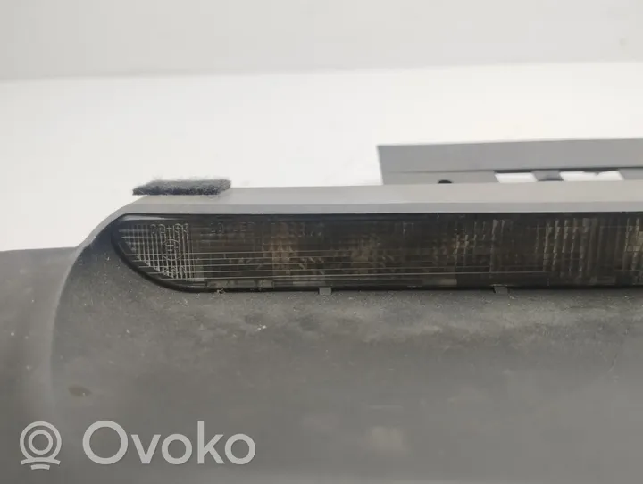 Volvo S60 Дополнительный стоп фонарь 8641732