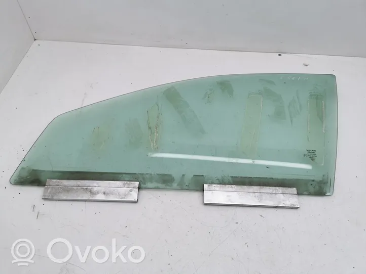 Volvo S60 Pagrindinis priekinių durų stiklas (keturdurio) 