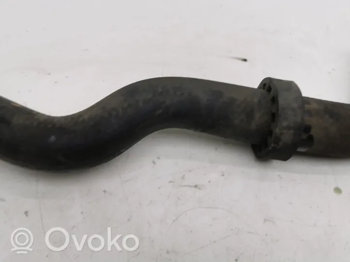 BMW 5 E39 Engine coolant pipe/hose 7785018