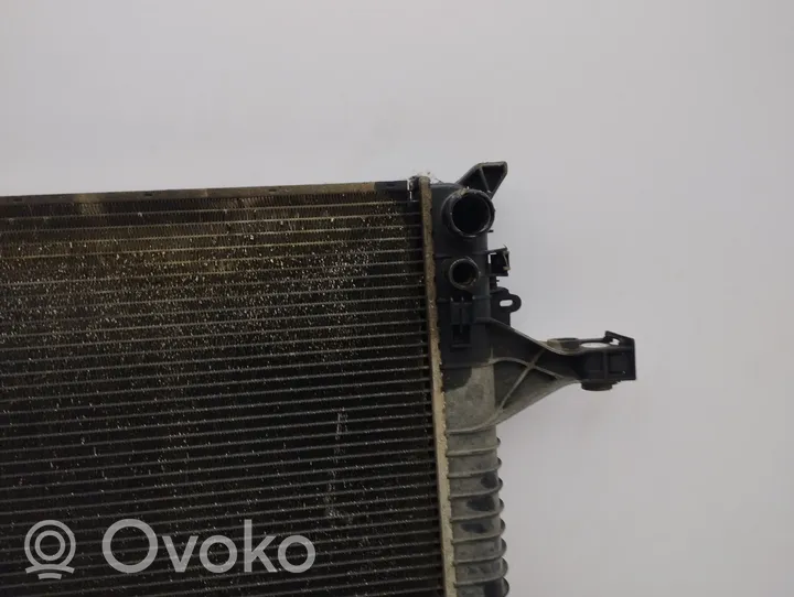 Volvo XC90 Aušinimo skysčio radiatorius 