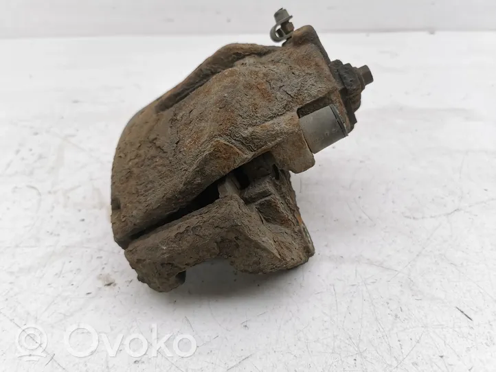 Opel Zafira A Front brake caliper 