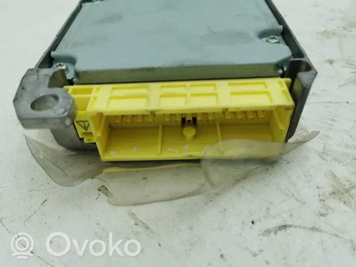 Toyota Prius (XW20) Oro pagalvių valdymo blokas 8917047390