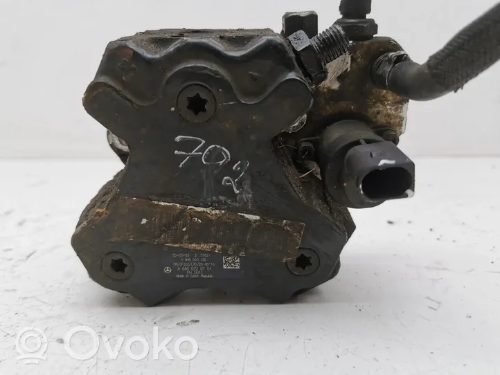 Mercedes-Benz B W245 Fuel injection high pressure pump 0445010120