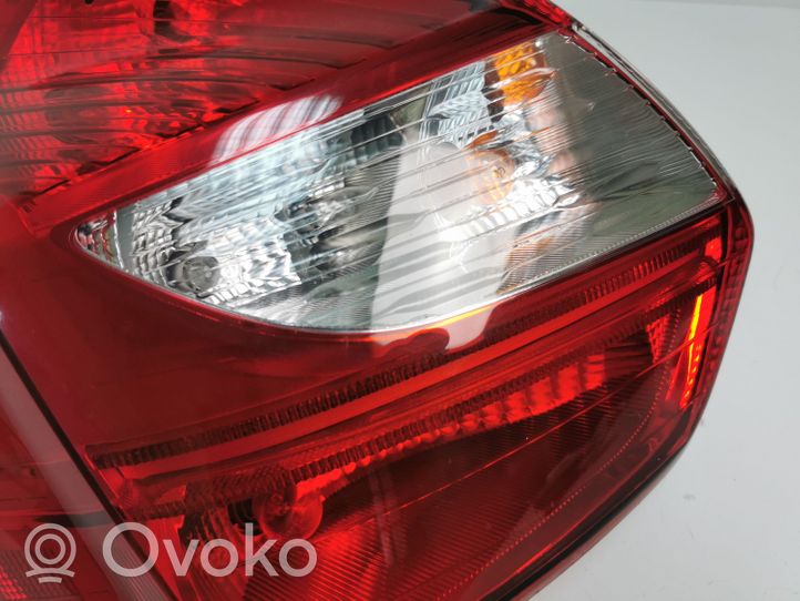 Ford Focus Aizmugurējais lukturis virsbūvē BM5113405BG