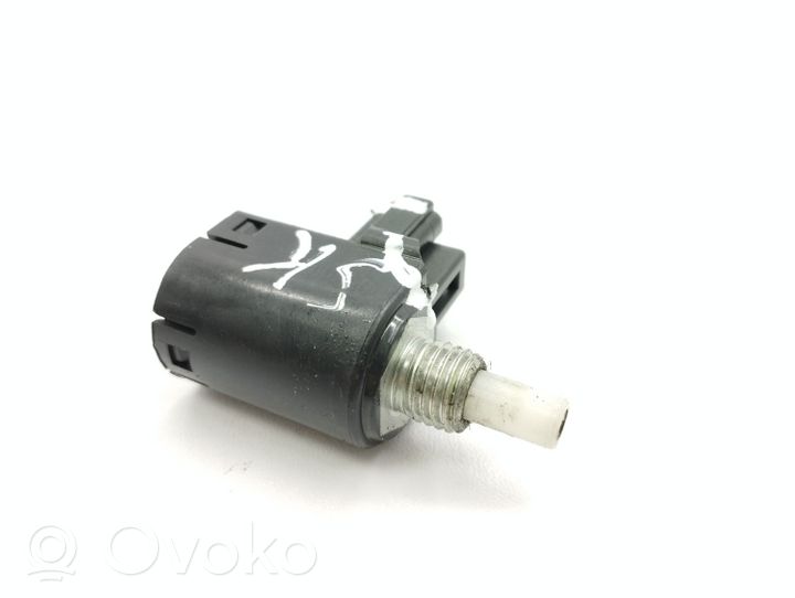 Toyota Auris E180 Sensor del pedal de embrague CV591