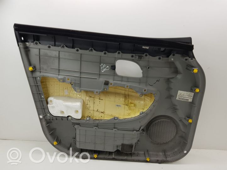 KIA Carens II Verkleidung Tür vorne 823201D000