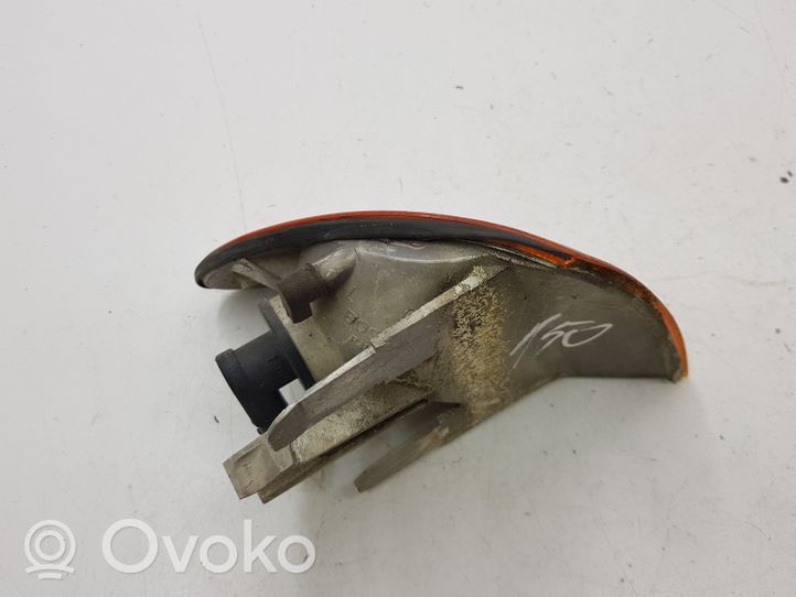 BMW 3 E46 Indicatore di direzione anteriore 1315106