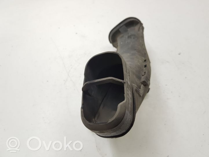 Volkswagen Golf IV Część rury dolotu powietrza 1J0129609B