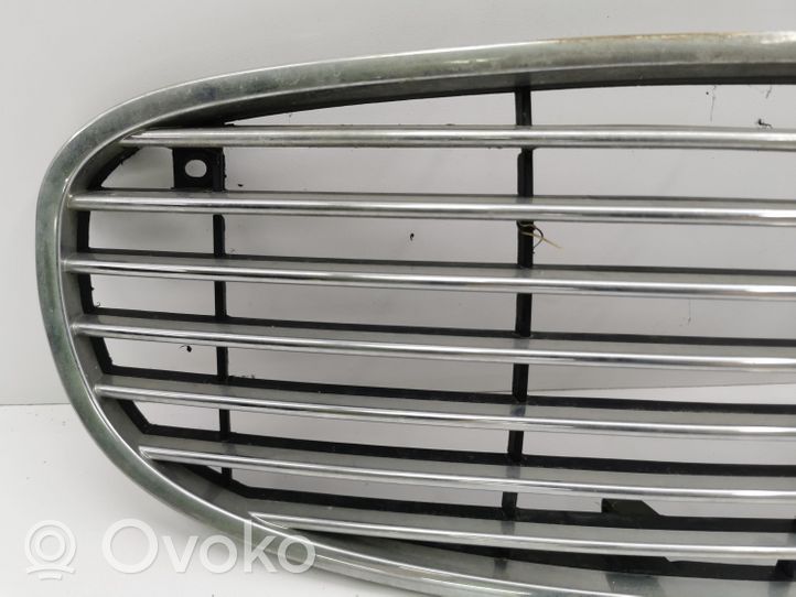 Maserati Quattroporte Grille calandre supérieure de pare-chocs avant 