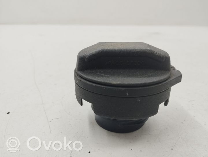 Volkswagen PASSAT B5.5 Fuel tank filler cap 1J0201553C