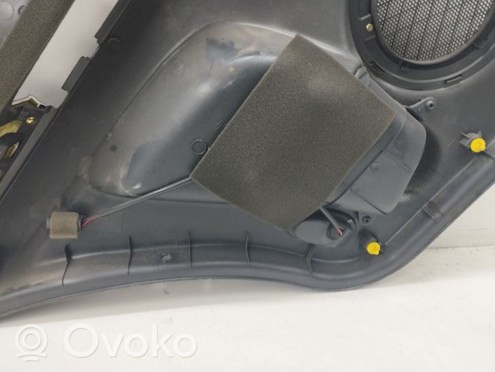 KIA Sorento Takaoven verhoilu 833603E000