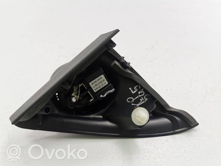 Toyota Auris E180 Głośnik wysokotonowy drzwi przednich 8616002A40