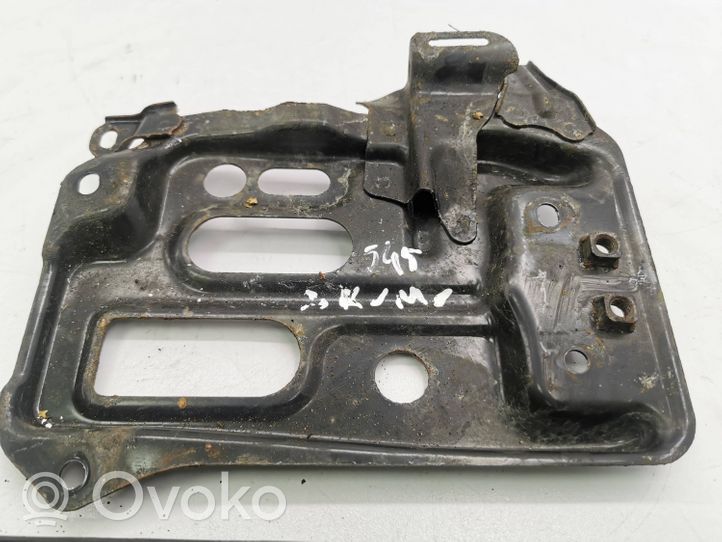 Toyota Auris E180 Akun alusta 7443102150