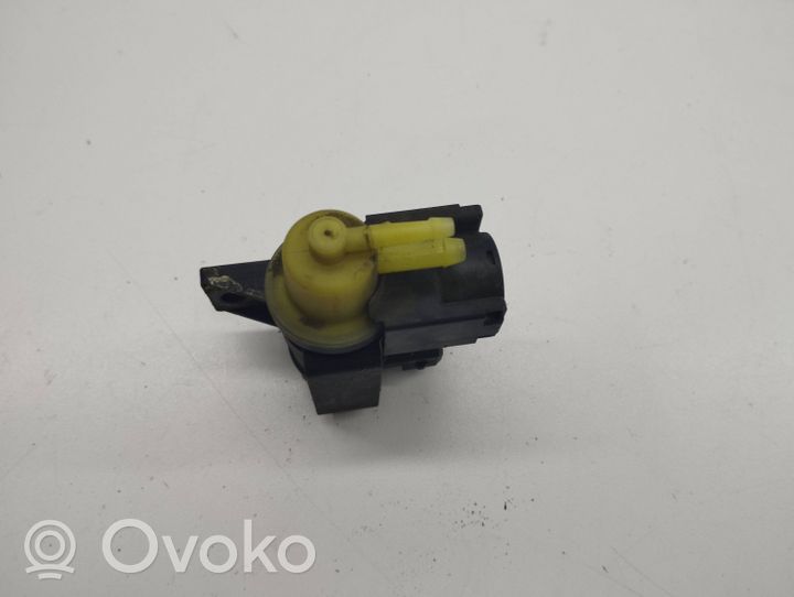 Mercedes-Benz B W246 W242 Vacuum valve 8200790180