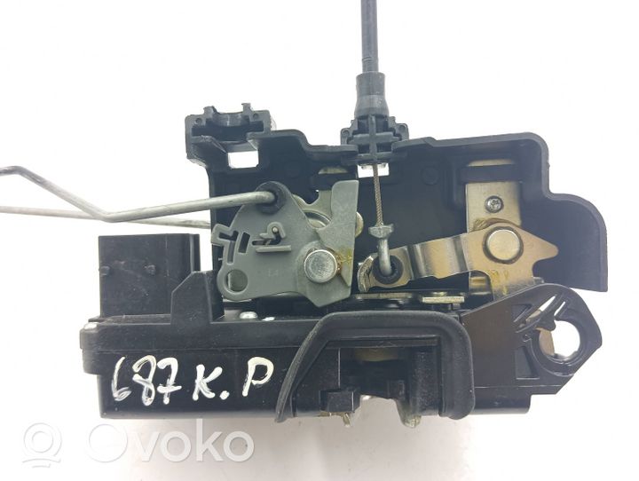 Opel Antara Front door lock A081876