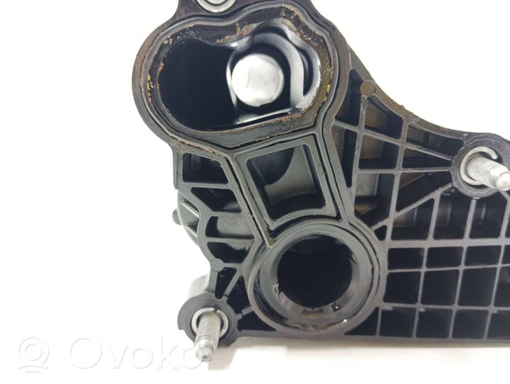 Audi A3 8Y Termostat / Obudowa termostatu 05L121111Q