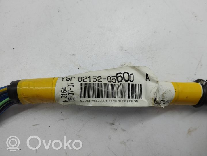 Toyota Avensis T250 Kabelbaum Leitungssatz Tür vorne 8215205600