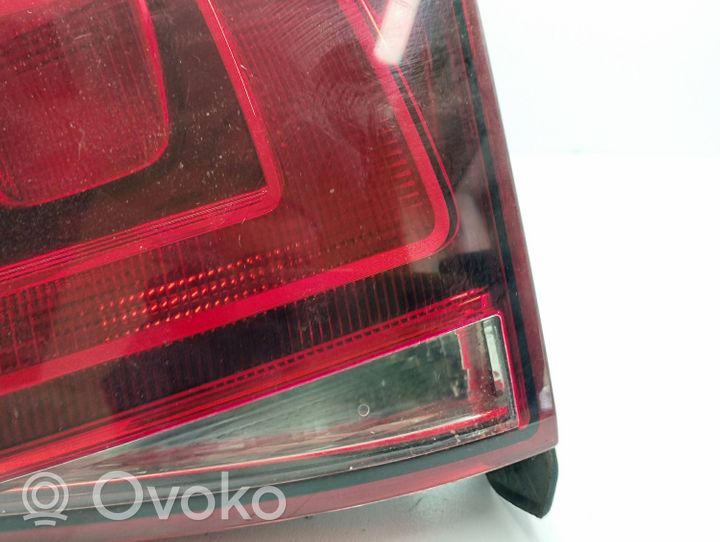 Volkswagen Golf VII Задний фонарь в крышке 5G0945094